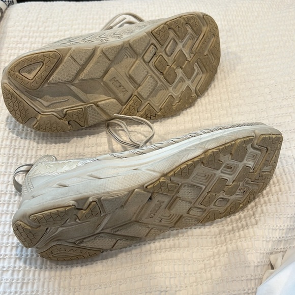 HOKA Outdoor Voices collaboration collection.  Size 6.  Needs a good cleaning. - Picture 4 of 6